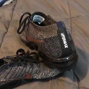 Shoes - Men’s Vapormax 9.5- fake Shoes - Men’s Vapormax 9.5- fake